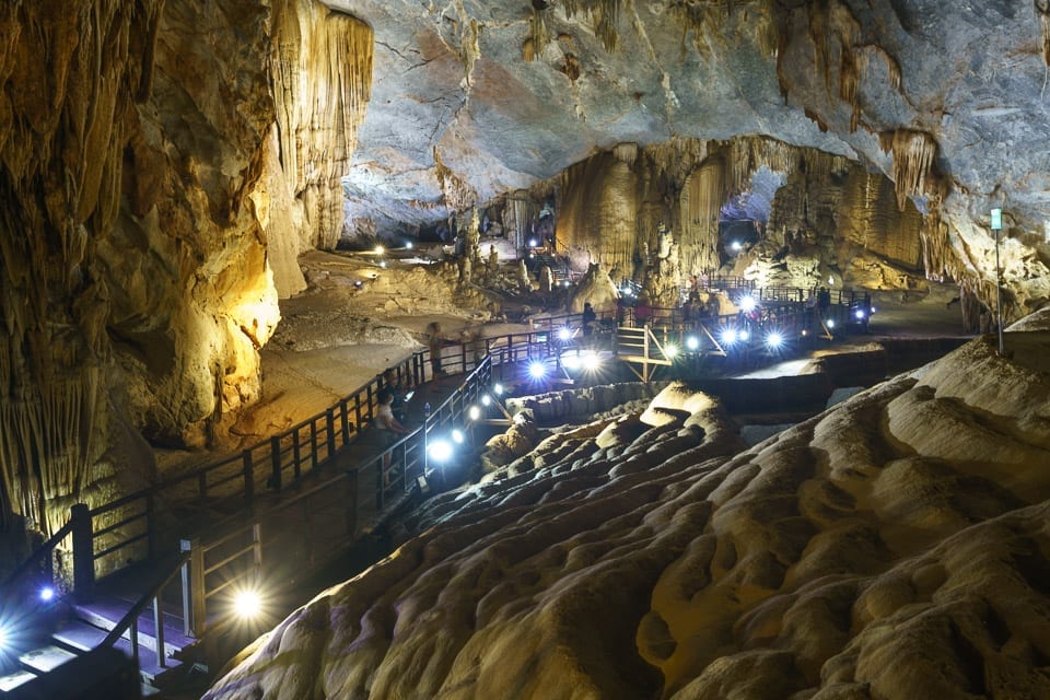 Phong Nha national park - Paradise cave